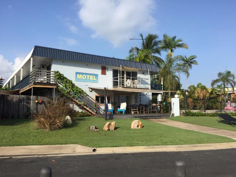 Cardwell Beachfront Motel Building