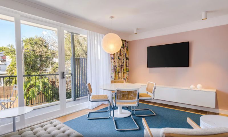 Adina Apartment Hotel Sydney Chippendale room interior