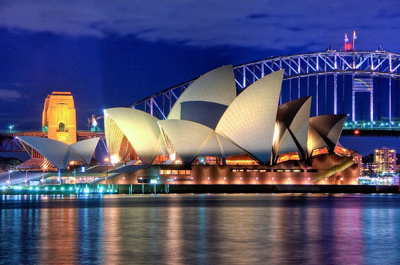 Close up photo of Sydney Opera House at night