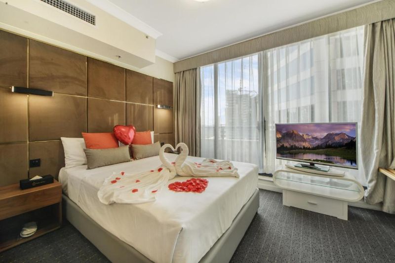 YEHS Hotel Sydney Harbour Suites room