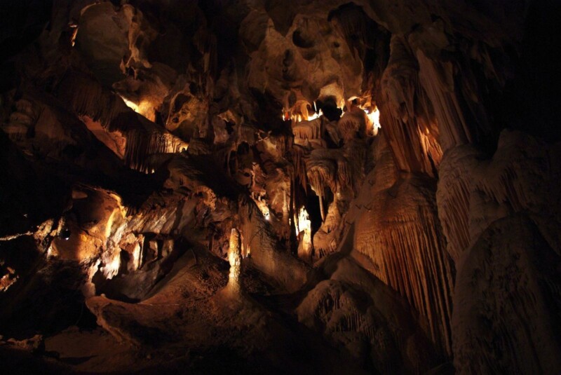 Which is the Best Cave at Jenolan
