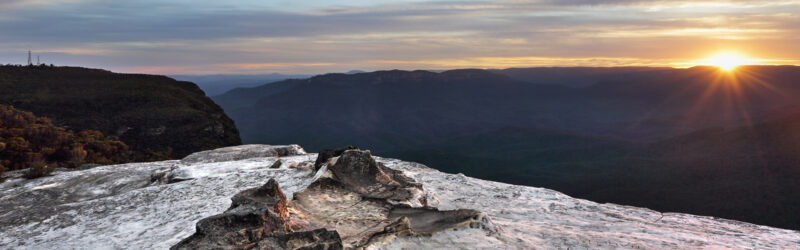Why do they call them the Blue Mountains? 2 Origin of the Blue Mountains