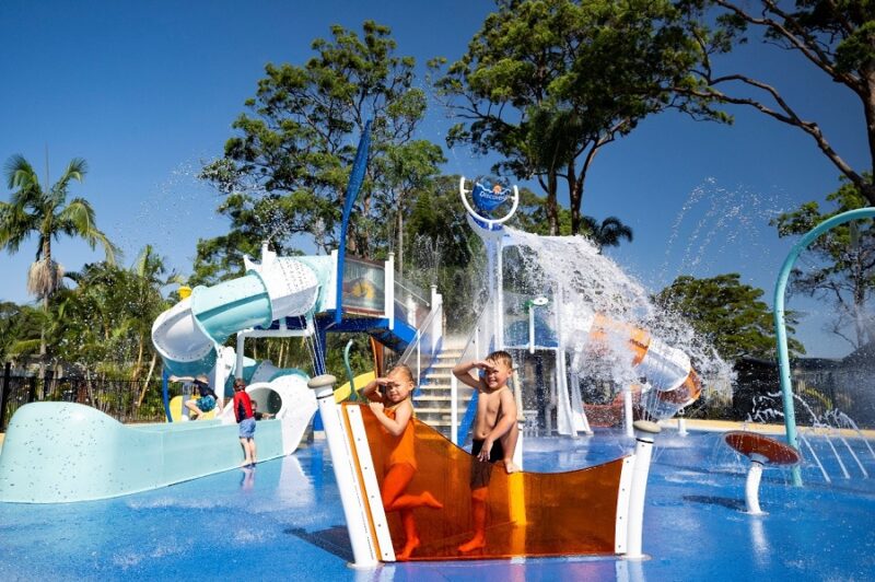 How many Discovery Parks are there in Australia? 3