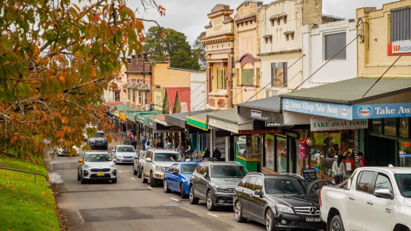 What towns are in the Upper Blue Mountains? 2