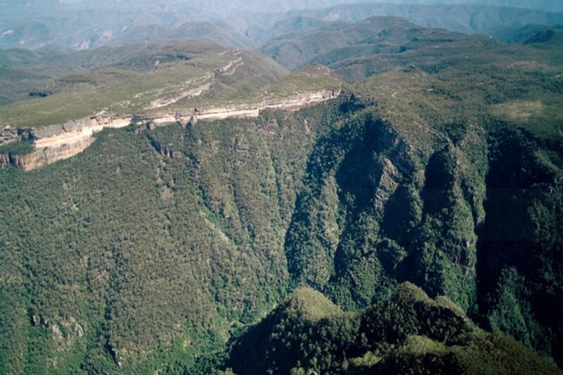 What are the highest points in the Blue Mountains? 2 Mount Werong