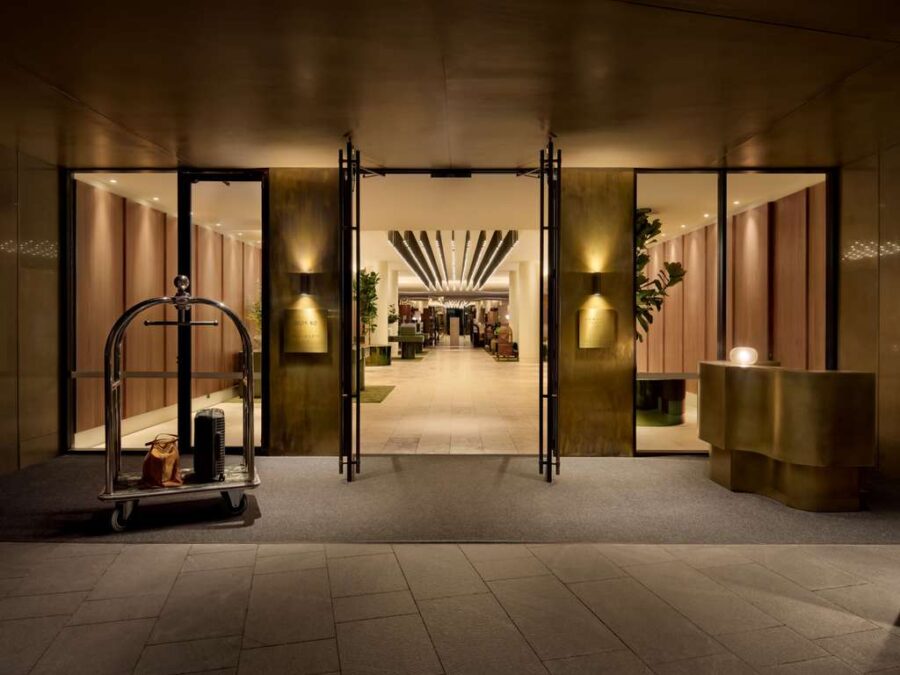 How many stars is Sofitel Wentworth?