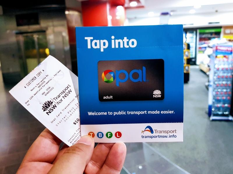 Opal card in black color