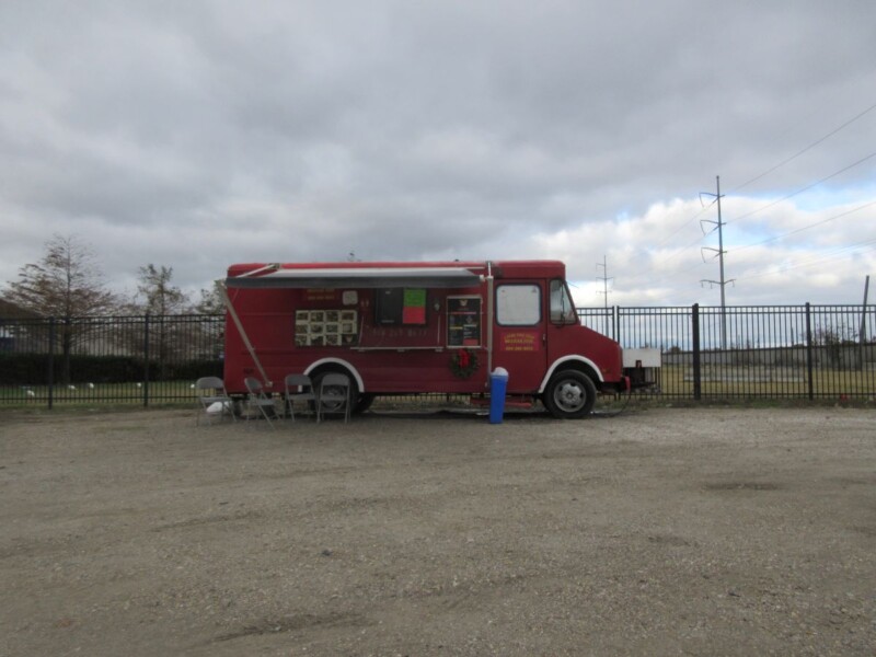 10 Best Food Trucks in Sydney: A Culinary Adventure Awaits 1 Dirty Bird Food Truck