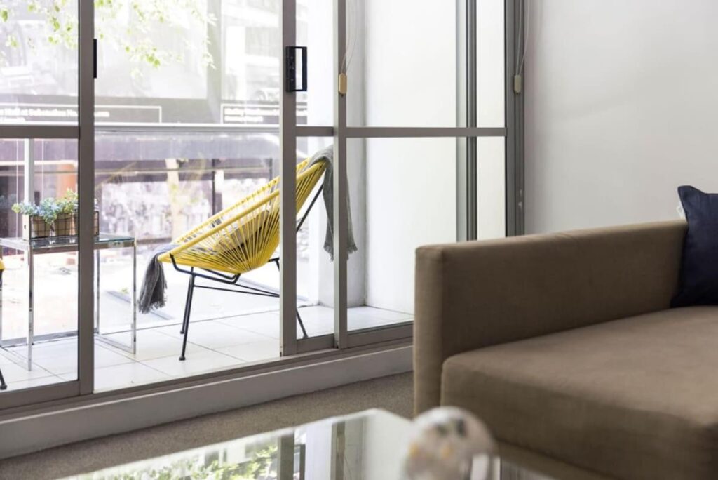A Modern & Cozy Studio Next to Darling Harbour