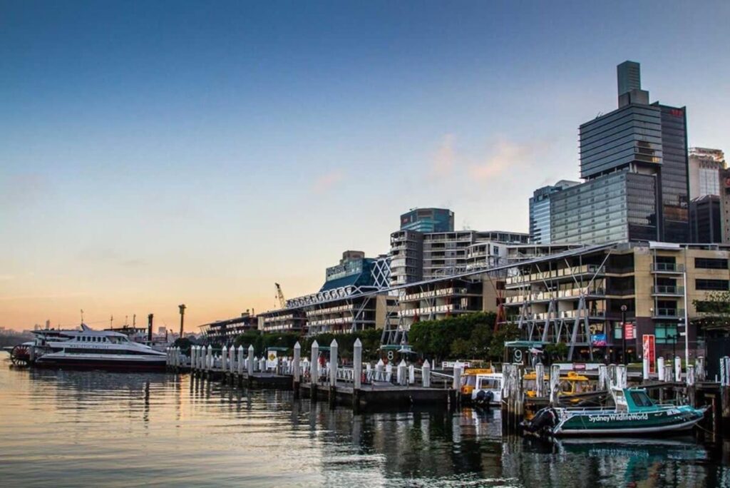 A Modern & Cozy Studio Next to Darling Harbour