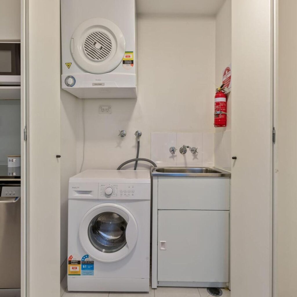 A Modern Studio for 6 Next to Darling Harbour