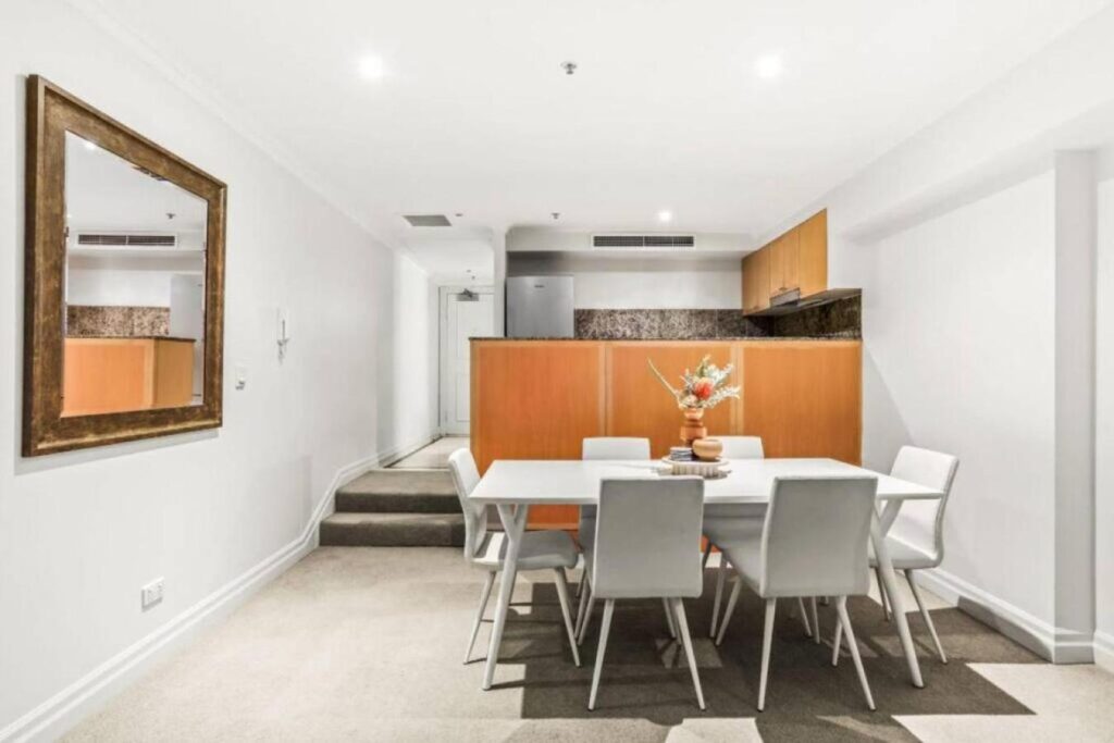 Amazing Apartment in Sydney CBD with Rooftop Pool