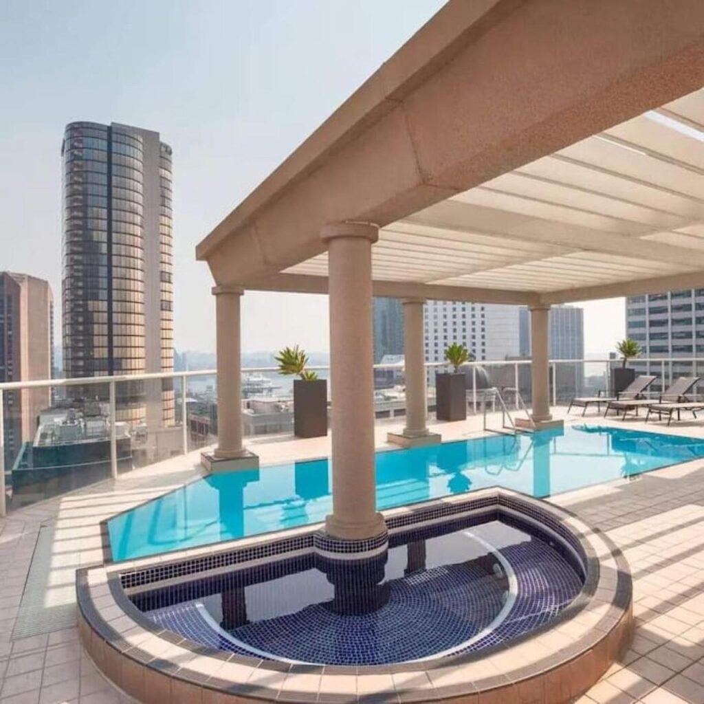 Amazing Apartment in Sydney CBD with Rooftop Pool