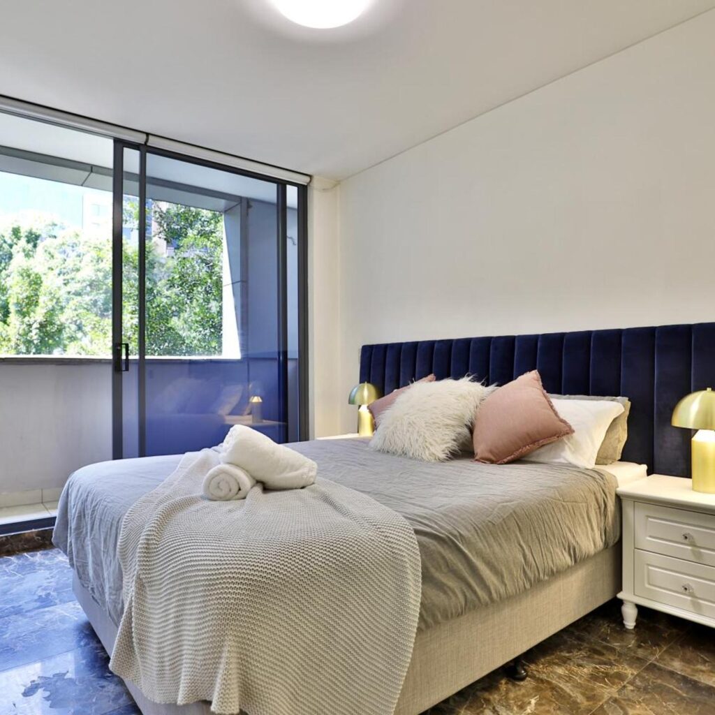 CBD Harbour Retreat - Lovely 2BR Home