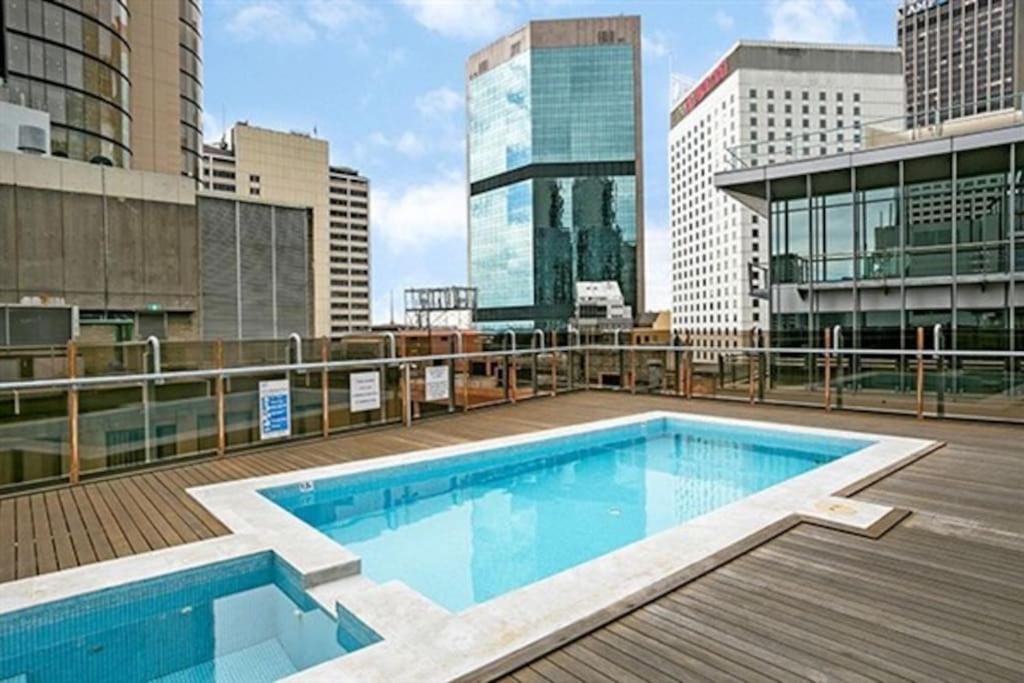 CLD01 - 1 bedroom unit - Bridge Street, Sydney CBD 3 CLD01 - 1 bedroom unit - Bridge Street, Sydney CBD
