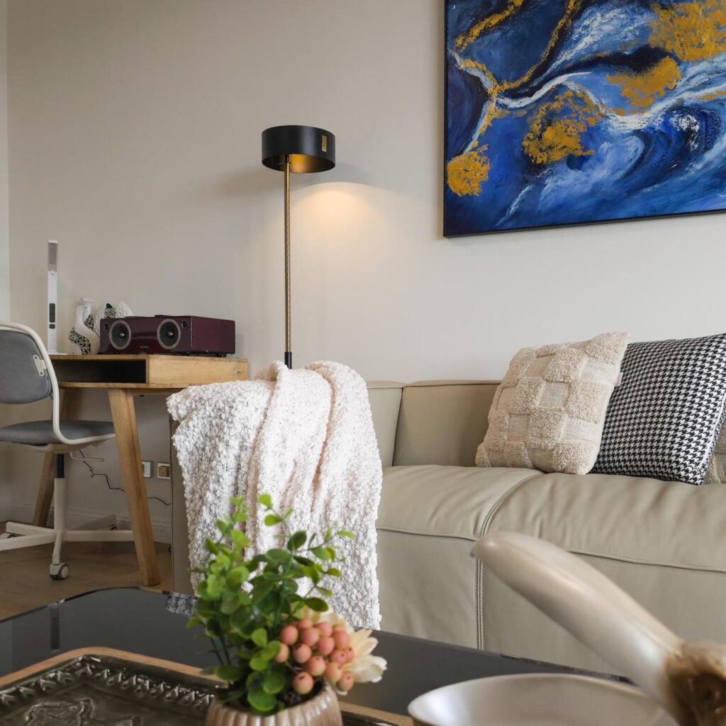 Chic Darling Harbour Oasis in the Heart of Sydney, 2BR 2BA, Resort-Style Amenities