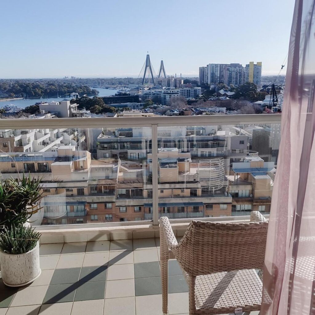 Chic Darling Harbour Oasis in the Heart of Sydney, 2BR 2BA, Resort-Style Amenities