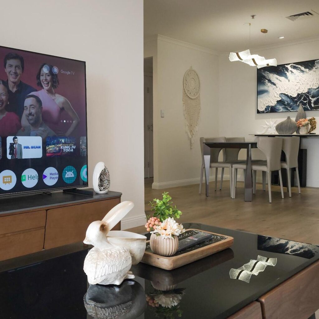Chic Darling Harbour Oasis in the Heart of Sydney, 2BR 2BA, Resort-Style Amenities