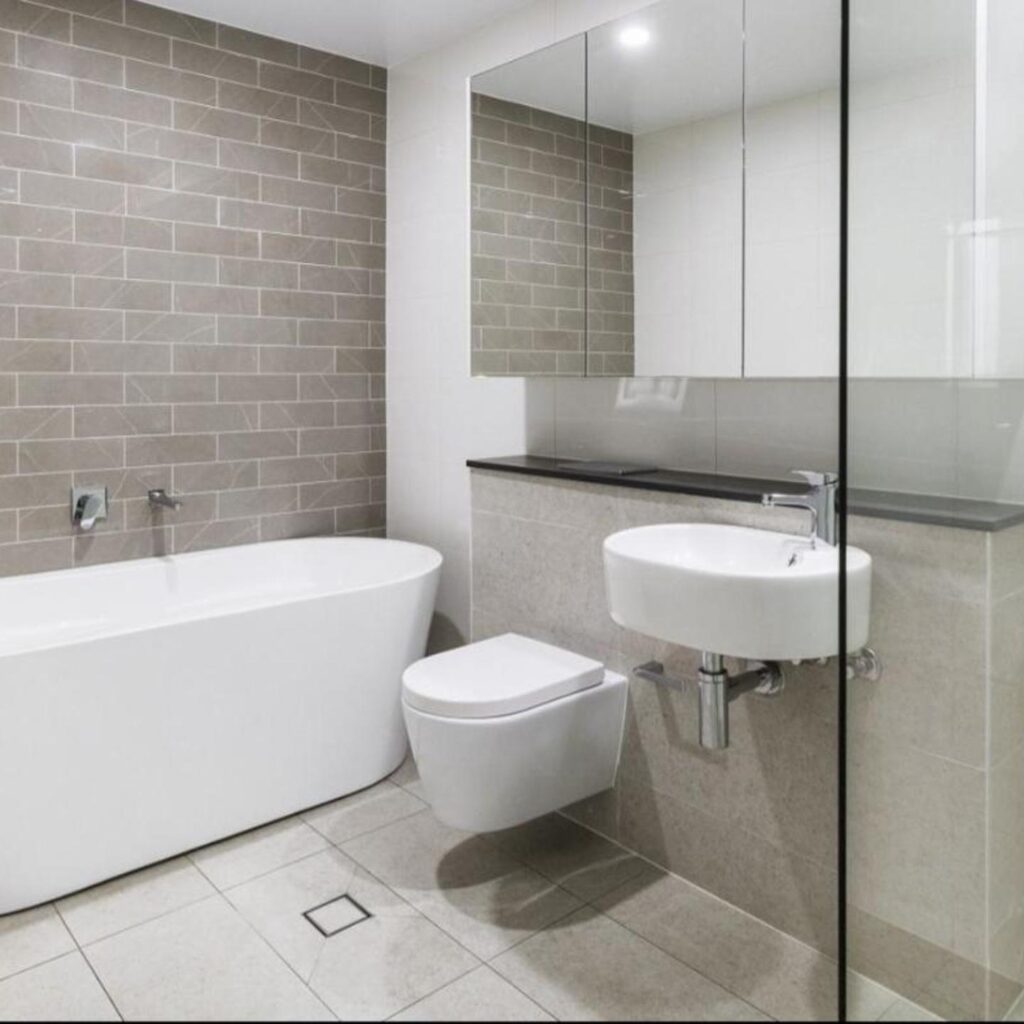 Comfortable Living - NO PARTIES- 3 Bedroom sleeps 6, parking, pool, other amenities - Near Showgrounds 3 Comfortable Living - NO PARTIES- 3 Bedroom sleeps 6, parking, pool, other amenities - Near Showgrounds