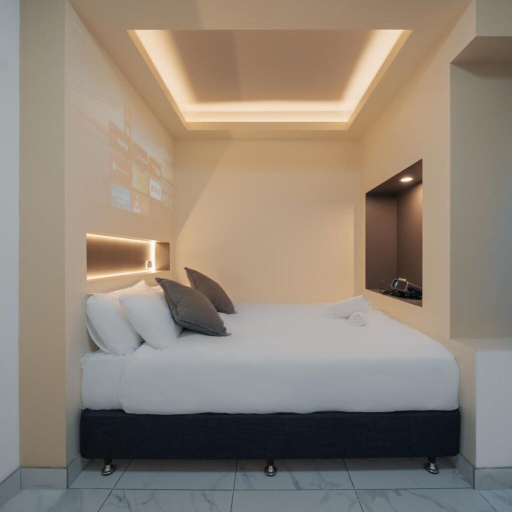 Cozy M Hotel