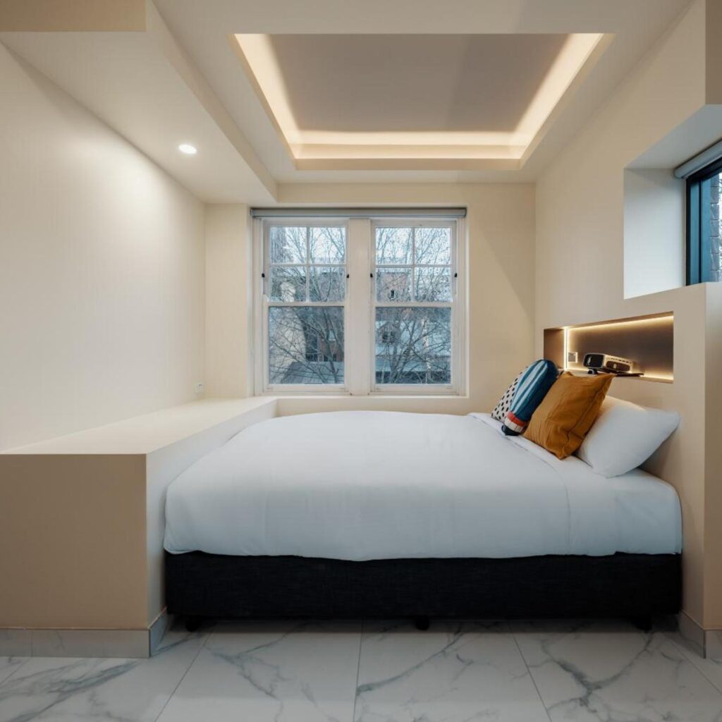 Cozy M Hotel