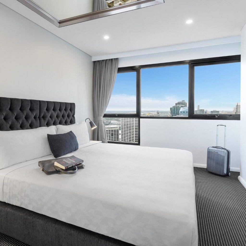 Meriton Suites Kent Street, Sydney