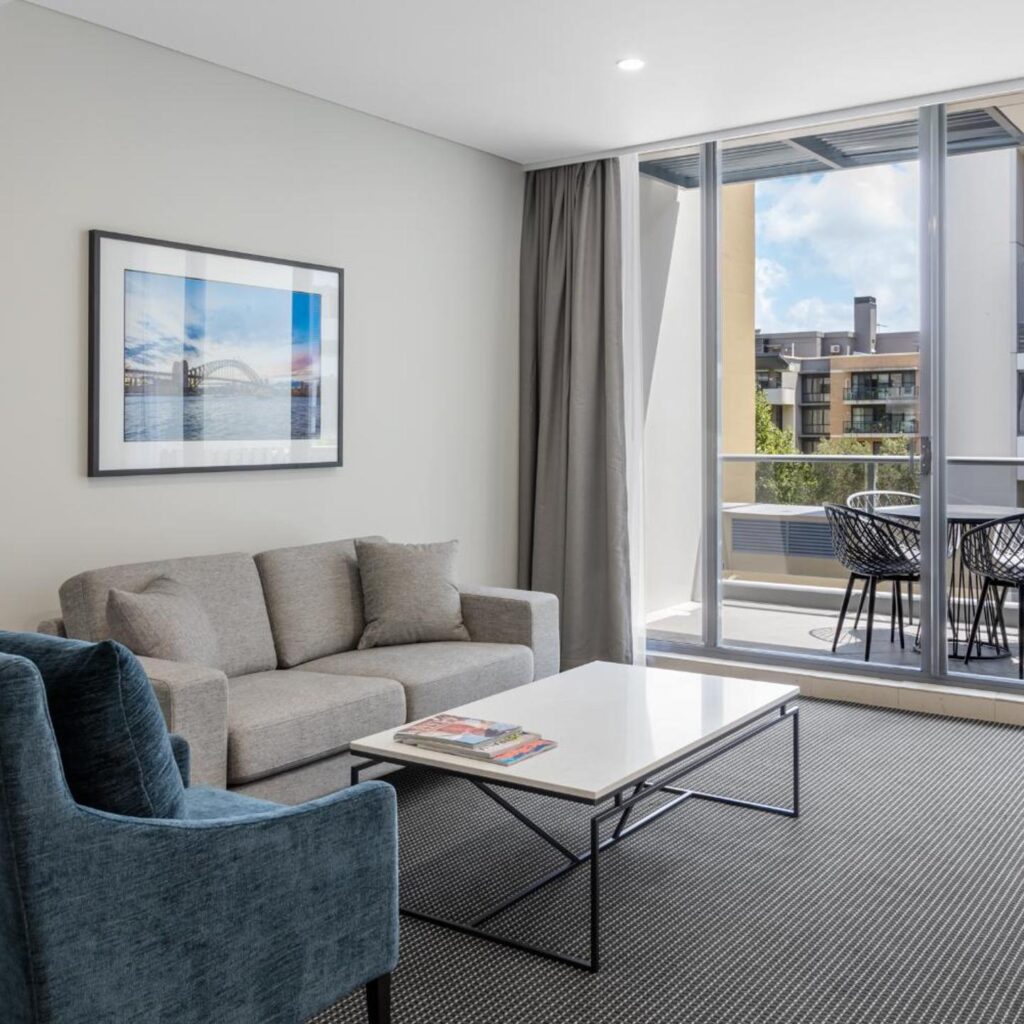 Meriton Suites Waterloo