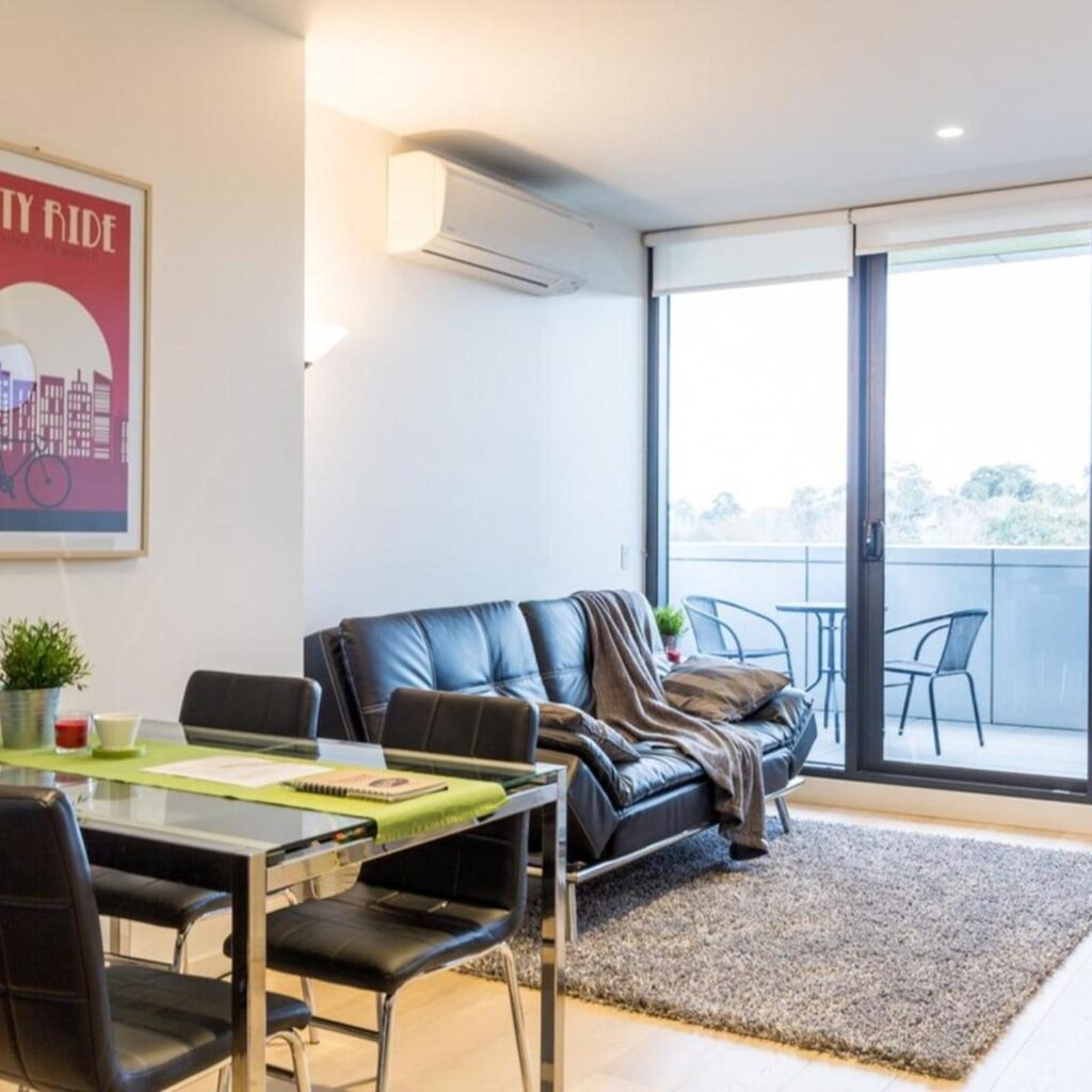 Modern 1 Bedroom in Tranquil Parklands