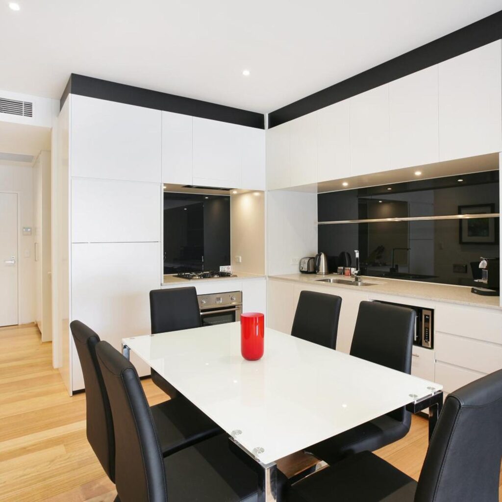 New York on Riley - Split-Level Executive 2BR Darlinghurst Apartment with a New York Feel