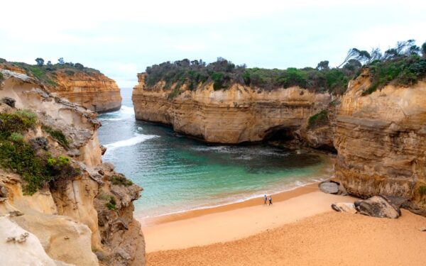 Great Ocean Road reverse itinerary tour from Melbourne