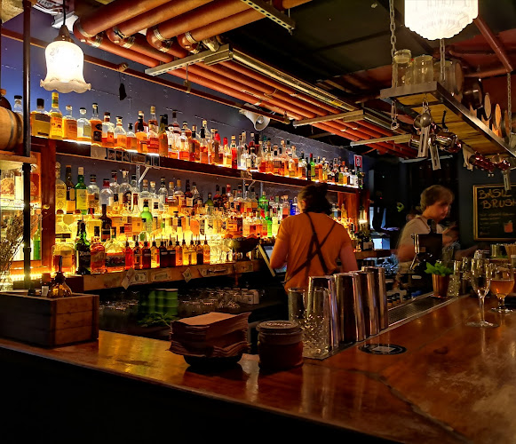 Stitch Bar Reviews - Sydney Australia