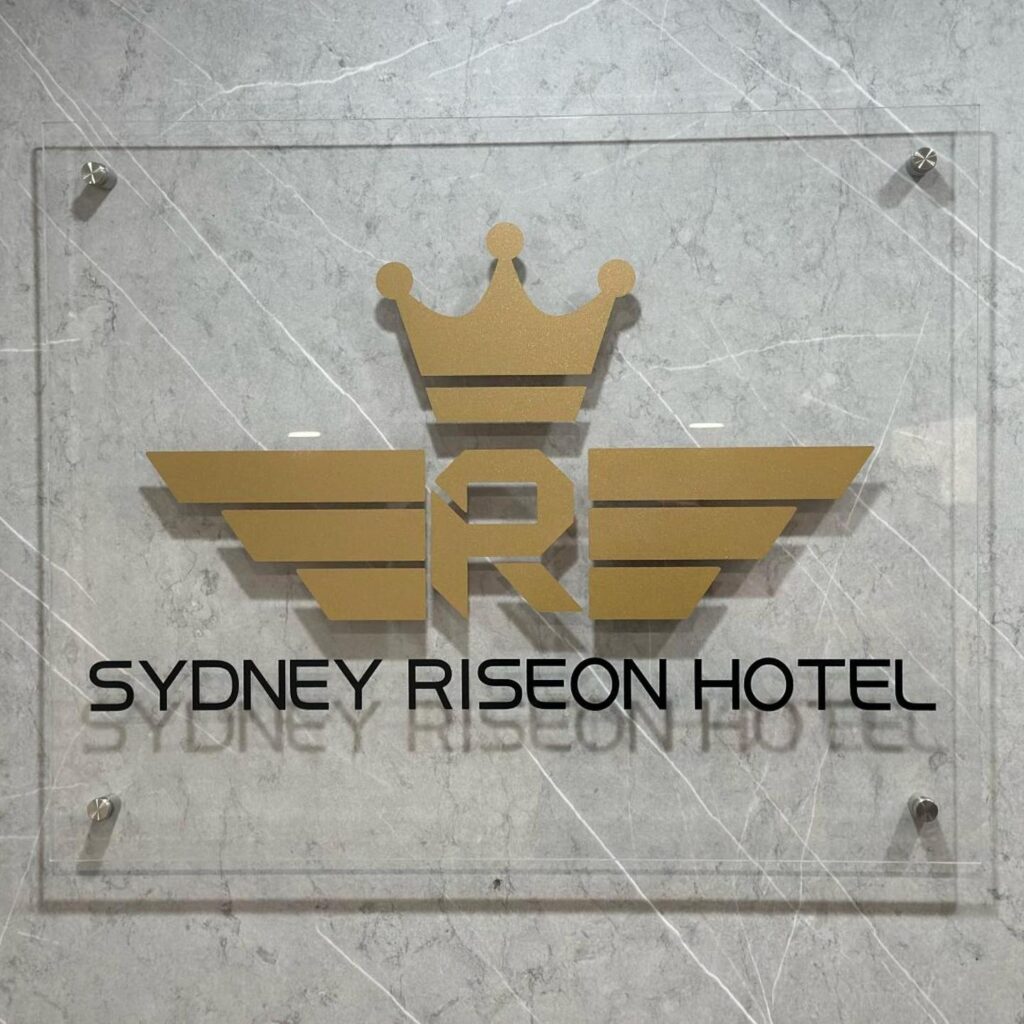 Sydney RiseOn Hotel