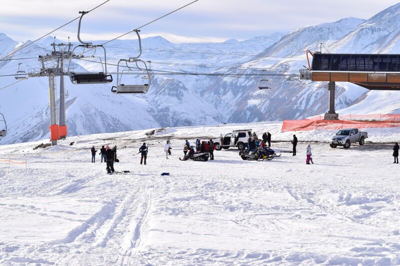 Which Snow Mountain is Closest to Sydney? Discover Your Winter Escape 2 Popular Snow Destinations