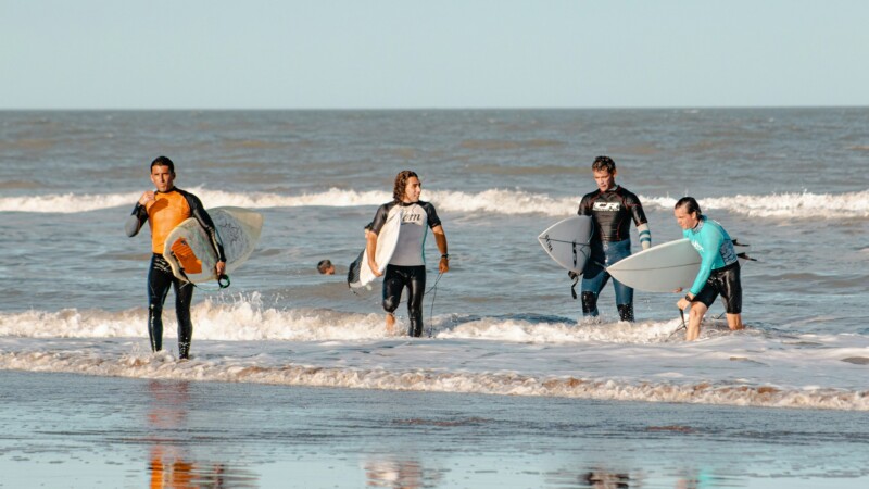 What beach has the biggest waves in Sydney? Maroubra's Surf Mecca 7 Local surfing events with surfers