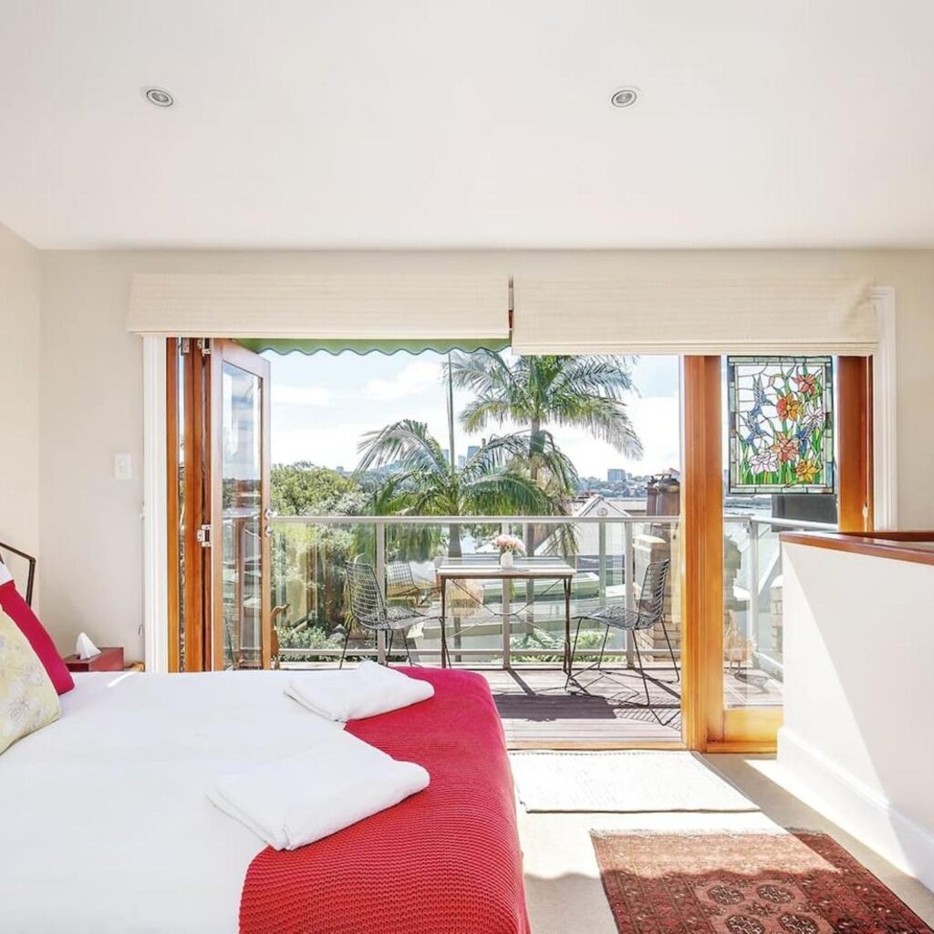 Elegant Vintage Terrace with Harbour Bridge Views 14 Elegant Vintage Terrace with Harbour Bridge Views