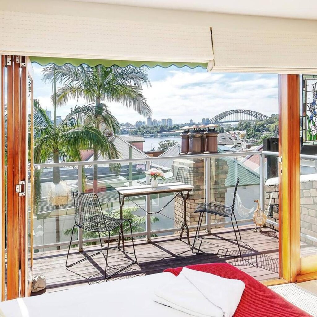 Elegant Vintage Terrace with Harbour Bridge Views 6 Elegant Vintage Terrace with Harbour Bridge Views