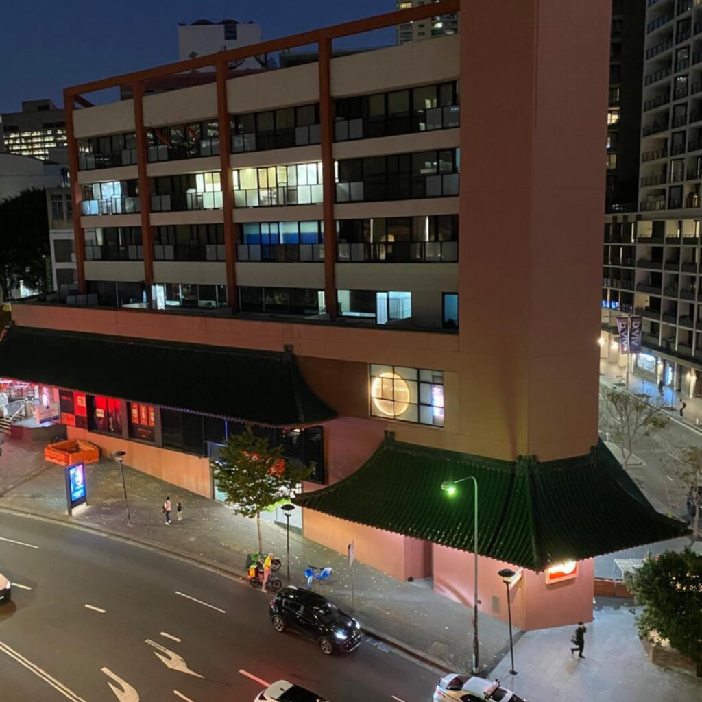Excellent location,budget stay Darling Harbour