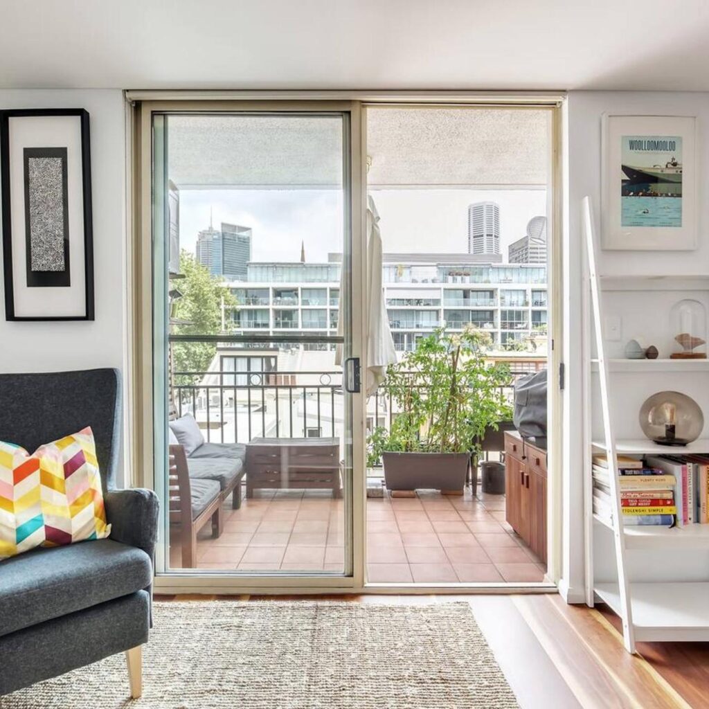 Harbourside at Woolloomooloo with Balcony Views 20 Harbourside at Woolloomooloo with Balcony Views