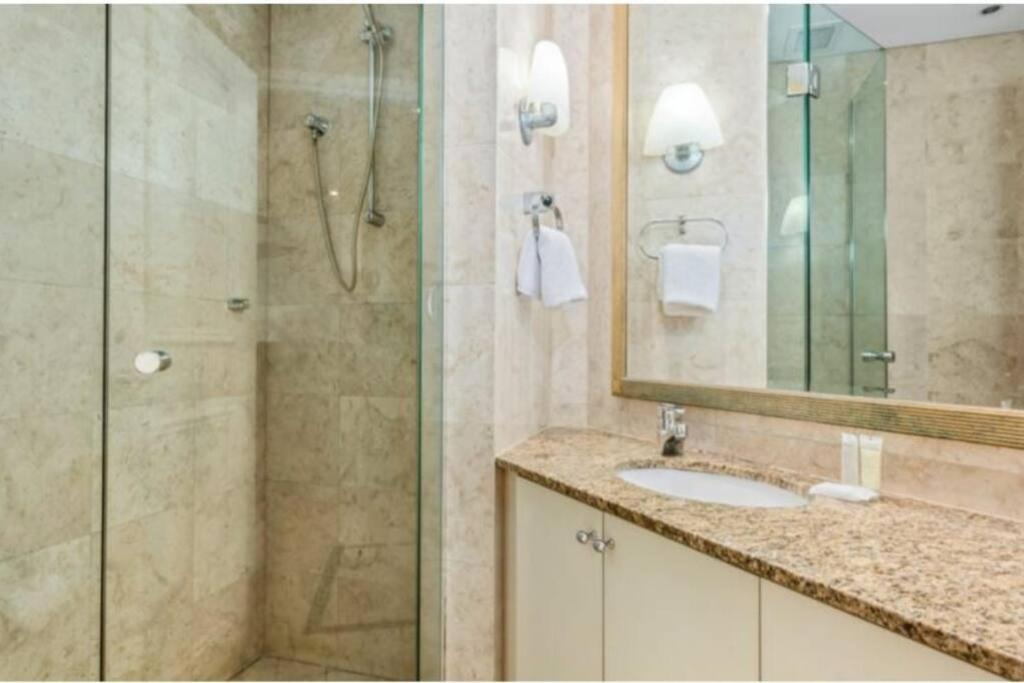Heart of SYDNEY CBD - studio apartment B412 6 Heart of SYDNEY CBD - studio apartment B412