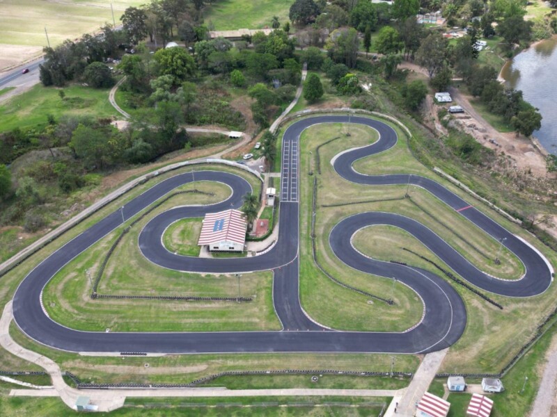 Indy 800 Kart Track