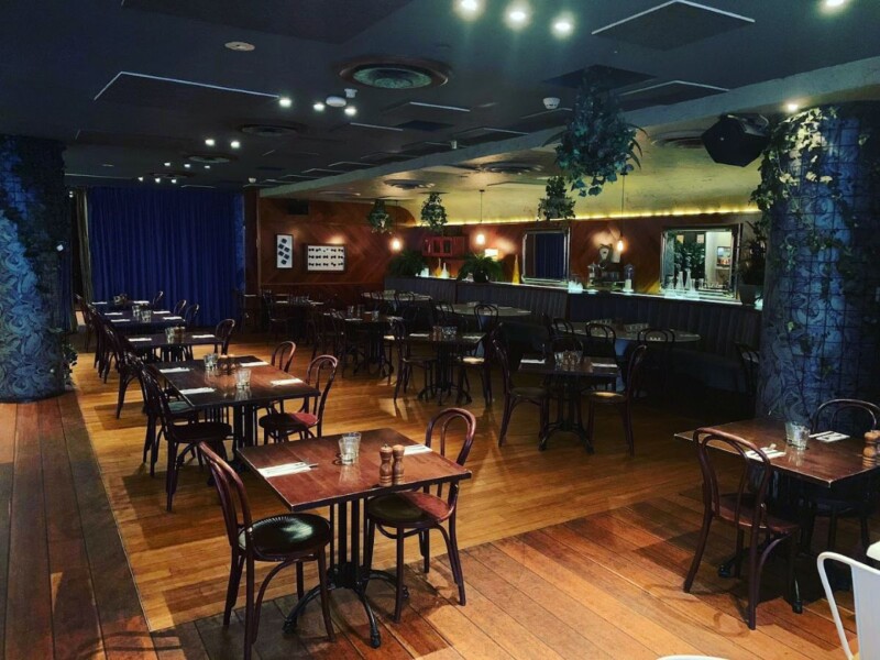 10 Best Sports Bars in Sydney: Top Spots to Watch the Game 13 The Flynn