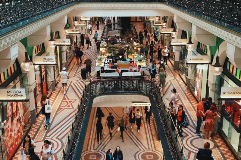 Is there an Outlet in Sydney to buy cheap clothes? 1 Outlet in Sydney to buy cheap clothes
