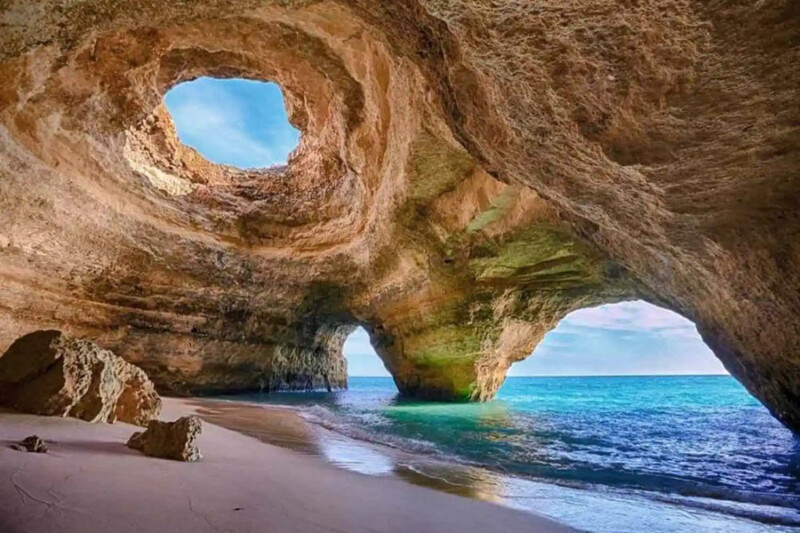 What are the three types of cave? 3 Benagil Sea Cave, Portugal