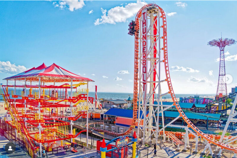 How much does it cost to go to Luna Park in Coney Island? 1 How much does it cost to go to Luna Park in Coney Island