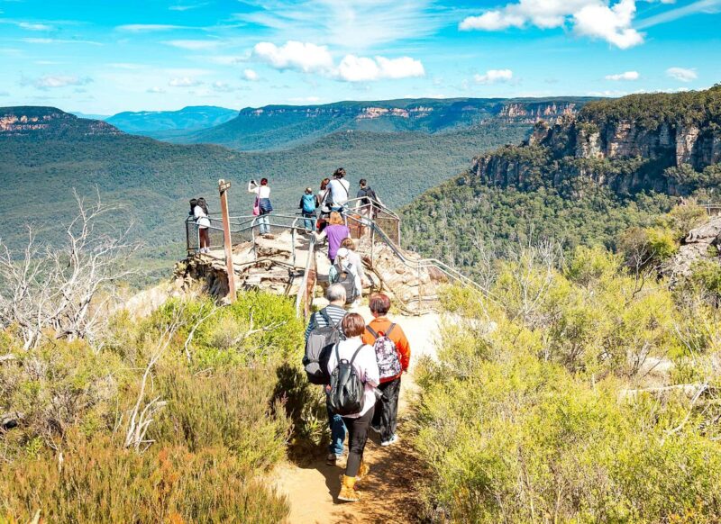 Why is Blue Mountains famous? 3 Blue Mountains Hiking