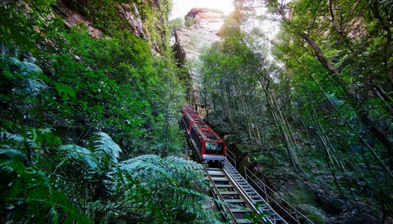 How steep is the railway in the Blue Mountains? 3