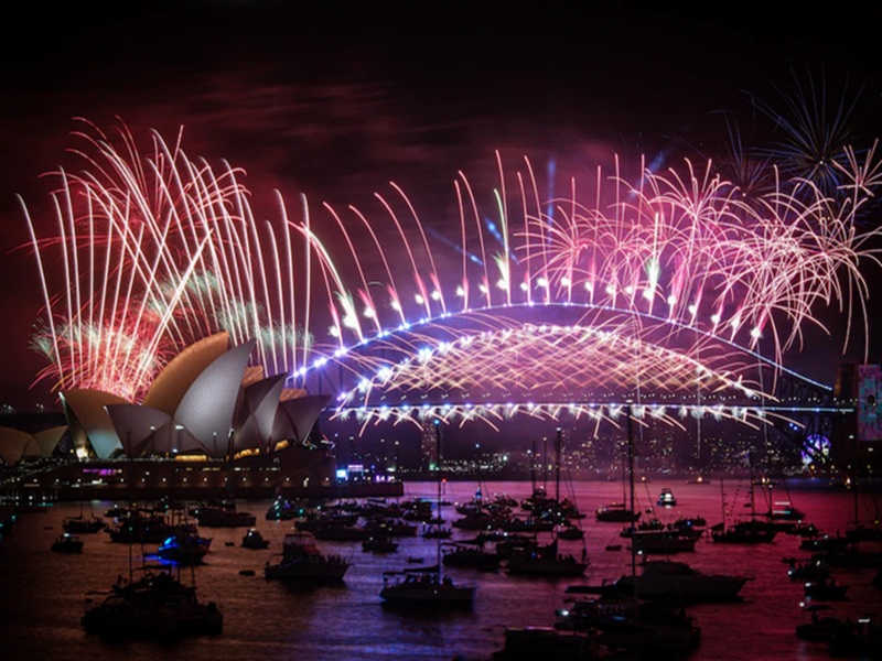Why does Eastern Australia physically celebrate New Years 1 hour early