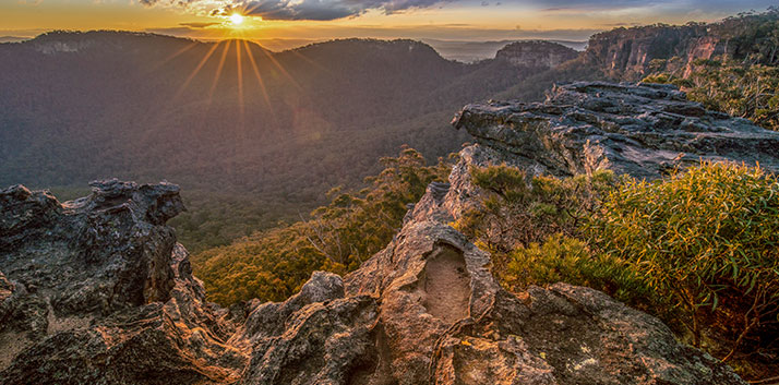 Where does it snow the most in the Blue Mountains? 2