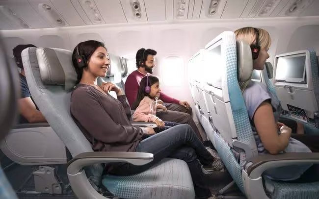 seat sizes for Emirates economy